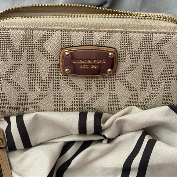 Michael Kors Wallet small - Picture 7 of 7